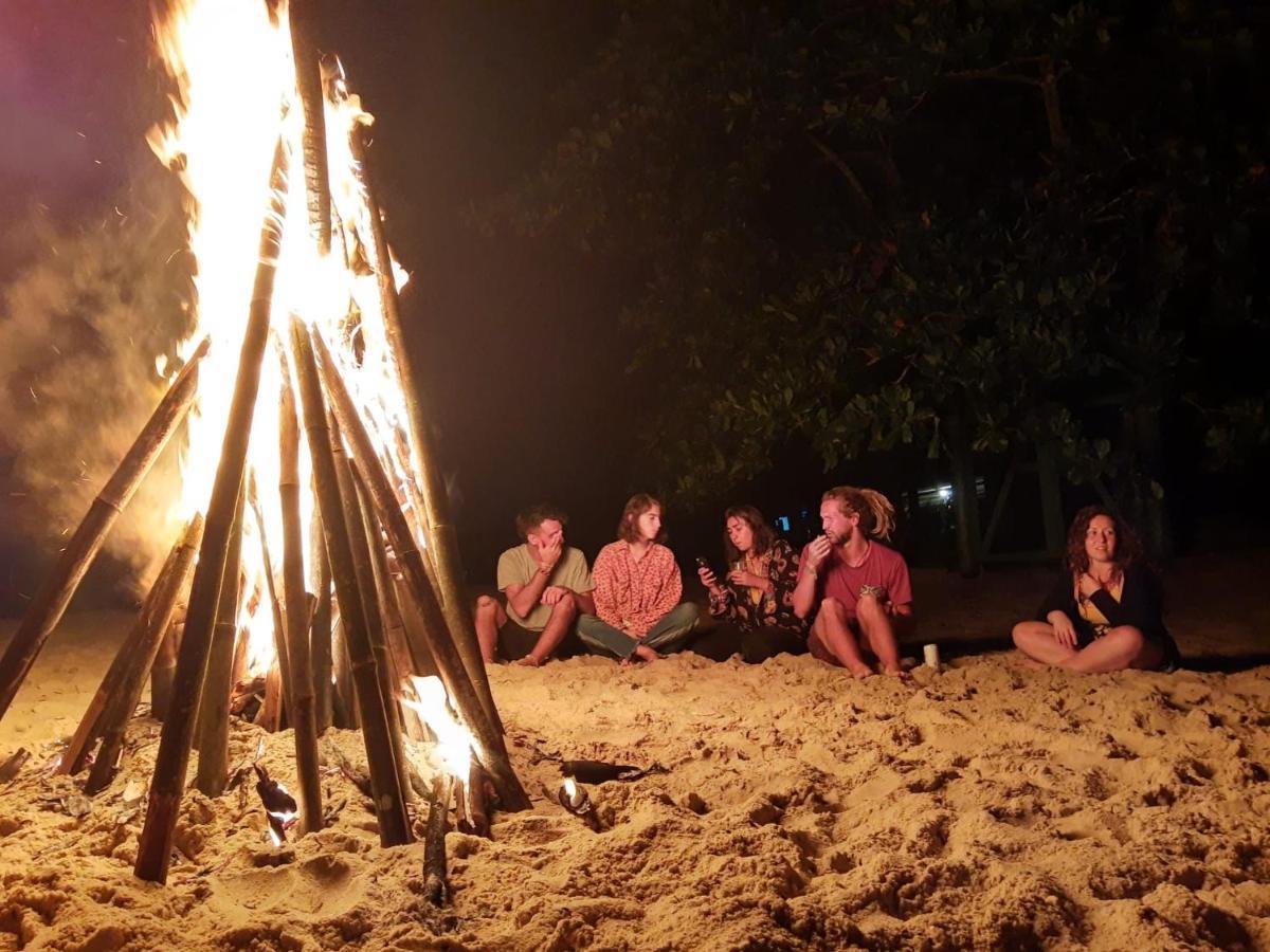Hostel Tropico De Capricornio - Tenorio Ubatuba Esterno foto